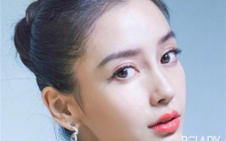新手适合什么隐形眼镜，新手适合什么隐形眼镜好