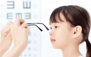 儿童远视戴什么眼镜片，孩子远视配什么镜片好
