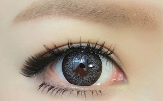 美瞳牌子怎么挑选，美瞳牌子怎么挑选的
